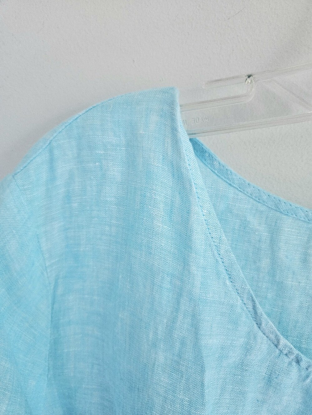 Tahari Linen Plus Size Aqua Blouse - Picture 3 of 4